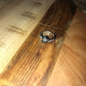 Blue diamond heart ring